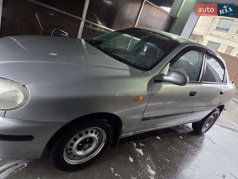 Седан Daewoo Lanos 1998 в Одессе