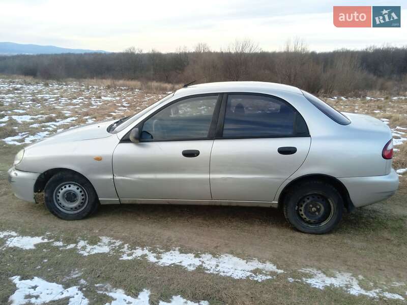 Седан Daewoo Lanos 2003 в Дрогобыче