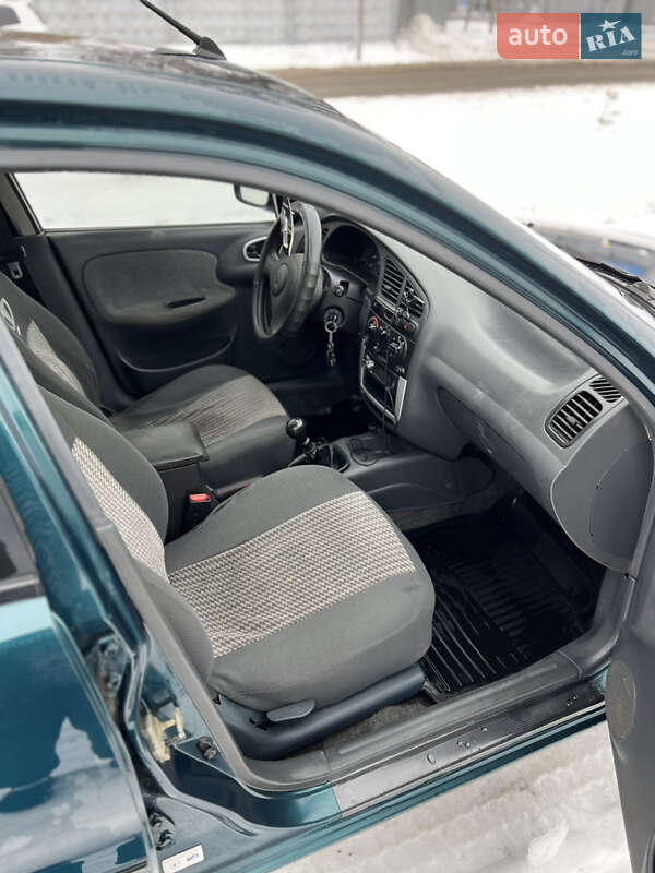 Хэтчбек Daewoo Lanos 2006 в Бабинцам