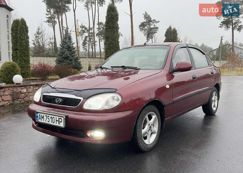 Седан Daewoo Lanos 2013 в Житомире