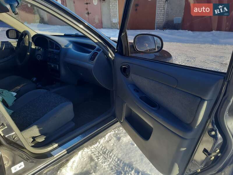 Седан Daewoo Lanos 2006 в Запорожье