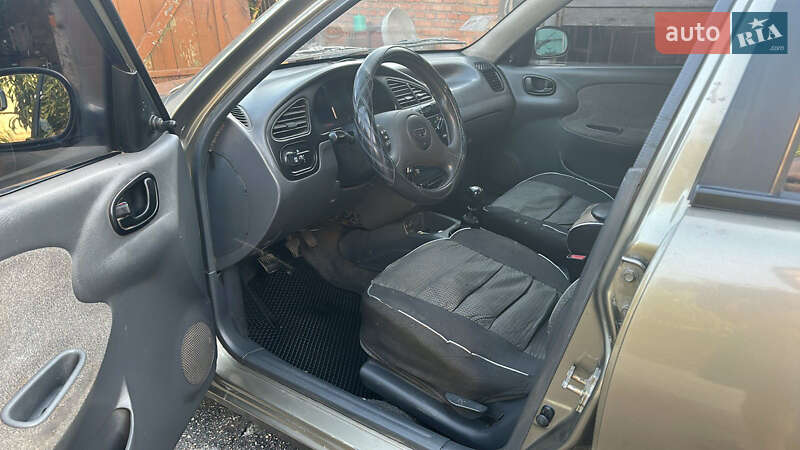 Седан Daewoo Lanos 2005 в Николаеве