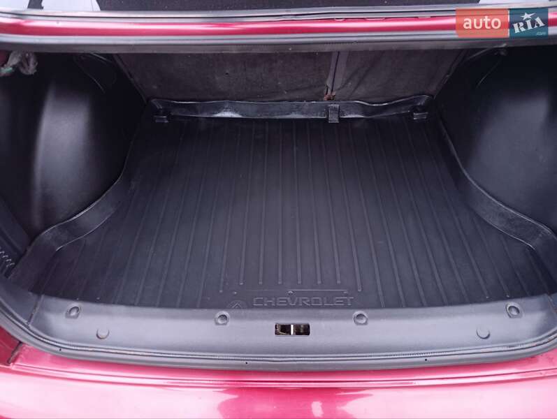 Седан Daewoo Lanos 2007 в Новониколаевке