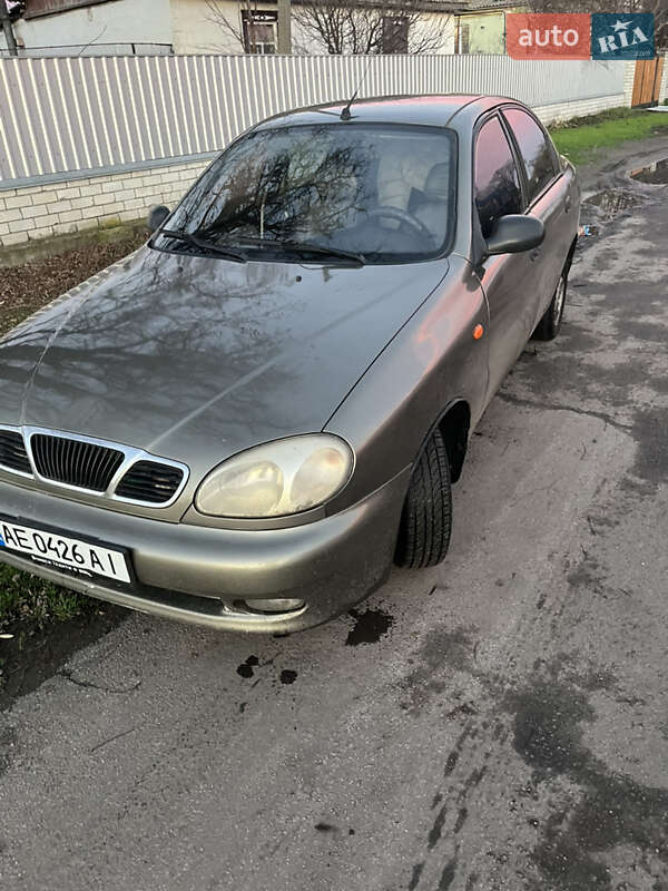 Седан Daewoo Lanos 2004 в Дніпрі фото Седан Daewoo Lanos 2004 в Дніпрі