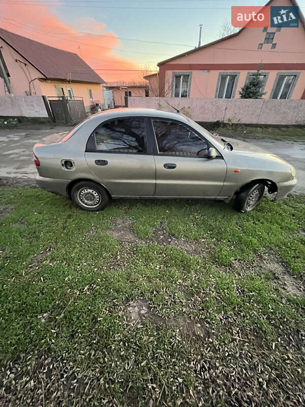 Седан Daewoo Lanos 2004 в Дніпрі фото 6 Седан Daewoo Lanos 2004 в Дніпрі