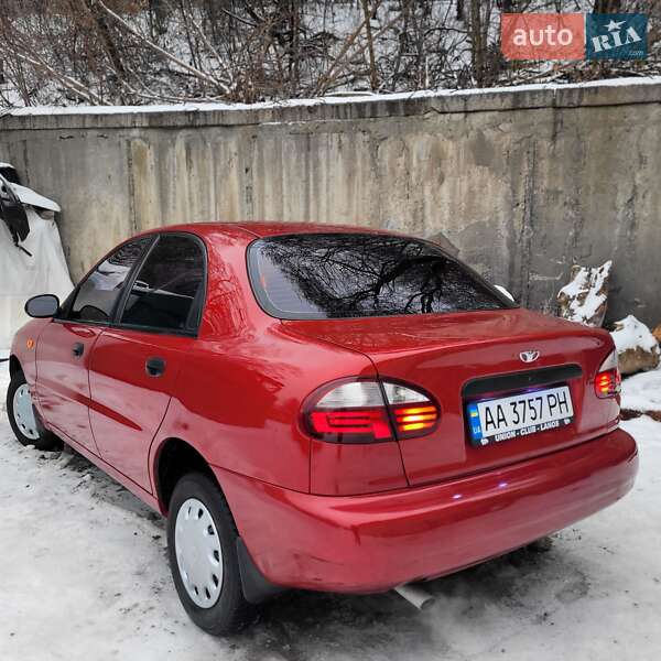 Седан Daewoo Lanos 2008 в Киеве