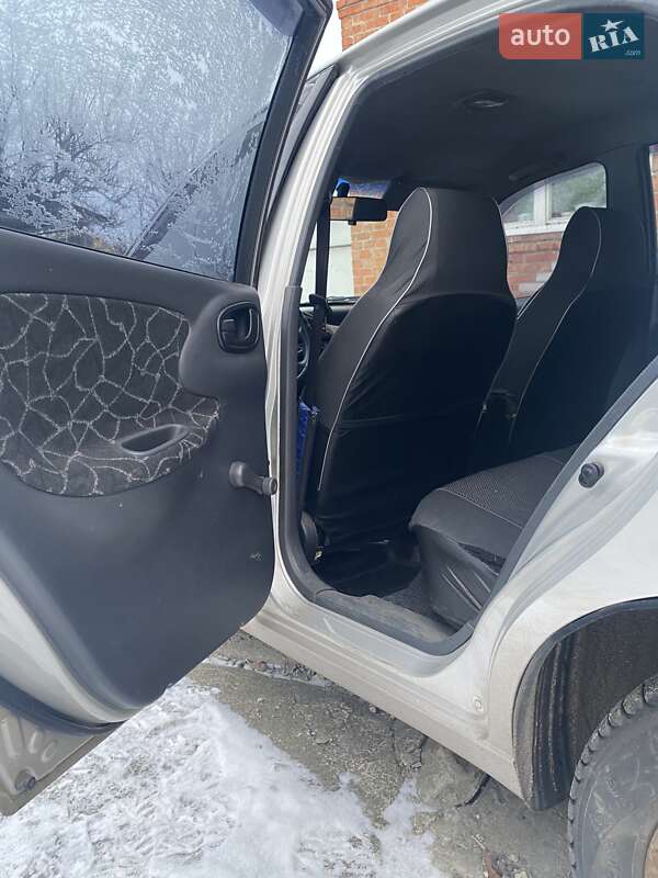 Хэтчбек Daewoo Lanos 2003 в Сумах фото 6 Хэтчбек Daewoo Lanos 2003 в Сумах