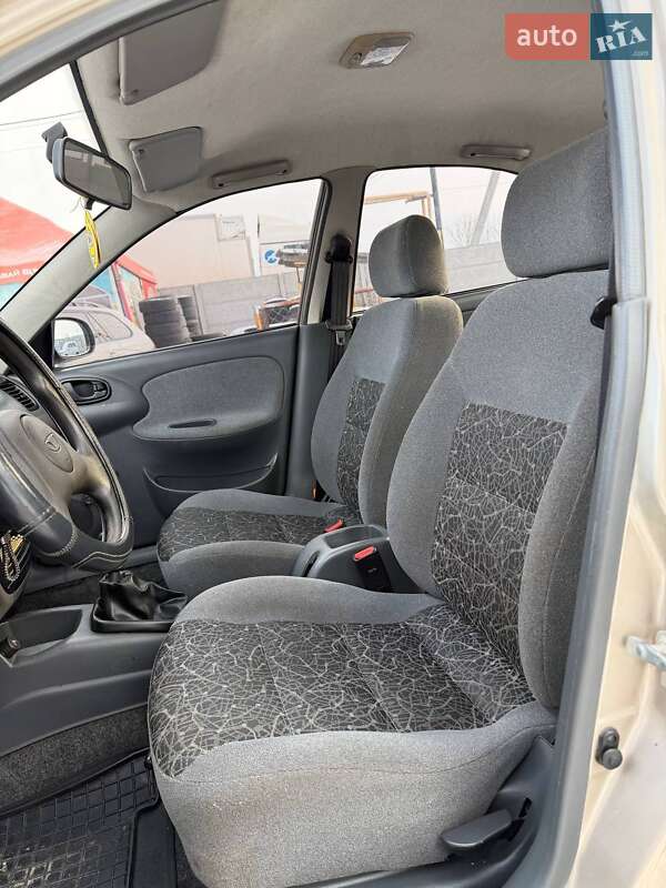 Седан Daewoo Lanos 2008 в Лубнах