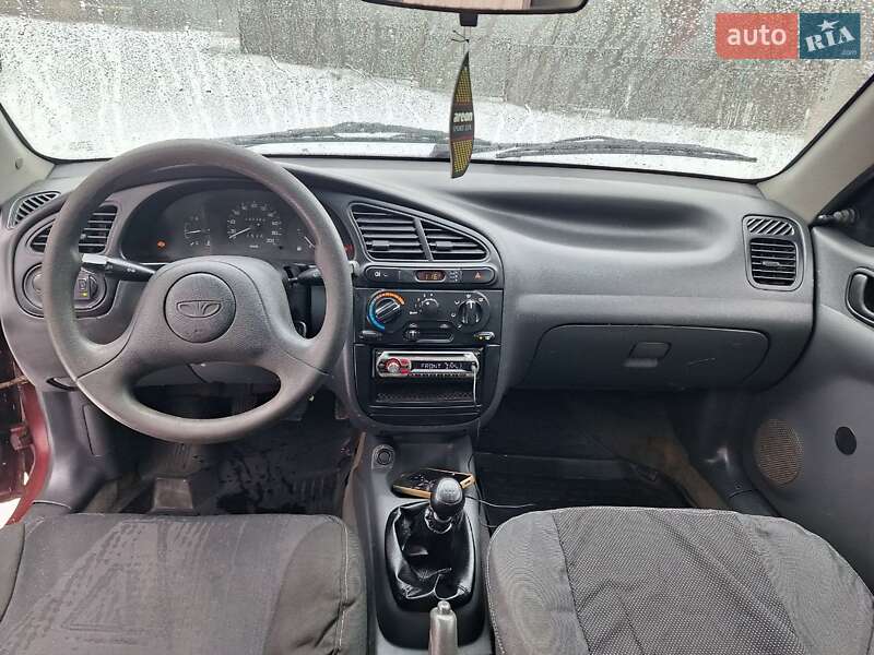 Седан Daewoo Lanos 1998 в Харькове