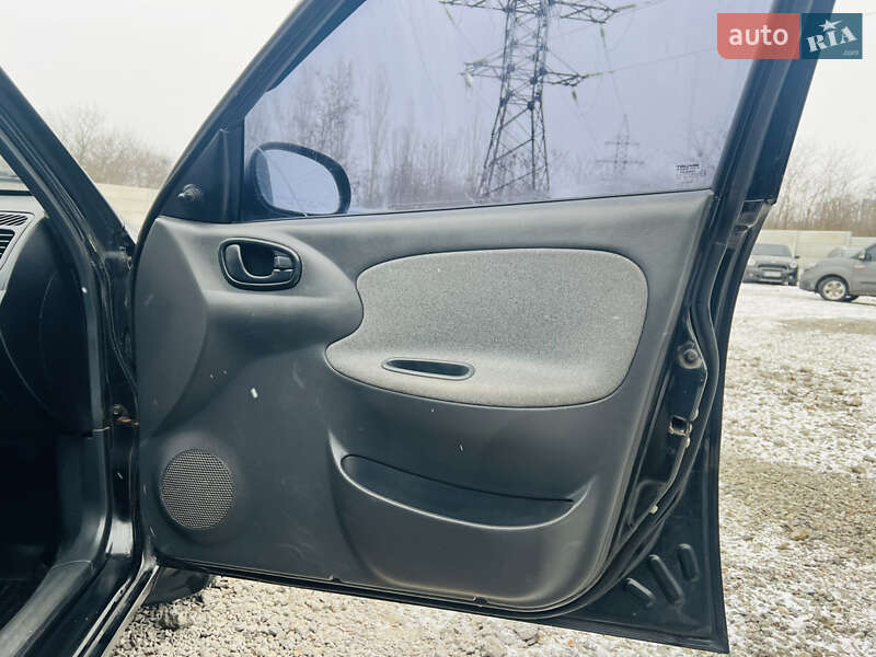 Седан Daewoo Lanos 2008 в Харькове