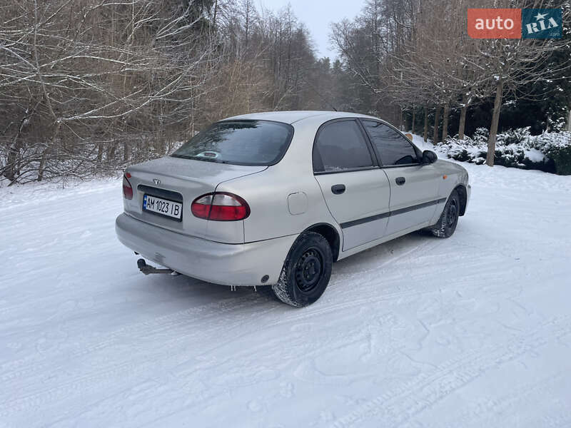 Седан Daewoo Lanos 2008 в Виннице