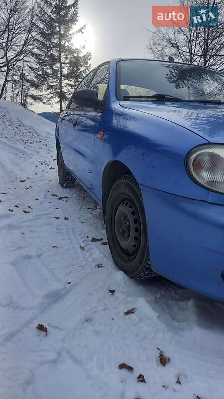 Седан Daewoo Lanos 2007 в Косове
