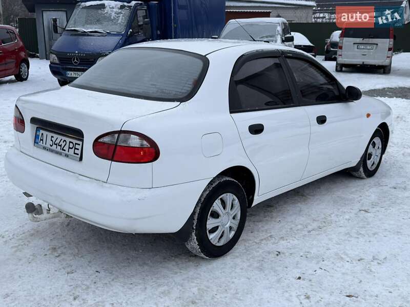 Седан Daewoo Lanos 2004 в Борисполе