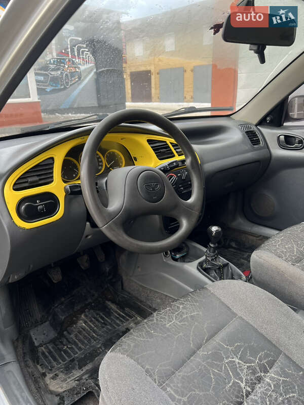 Седан Daewoo Lanos 2007 в Сумах