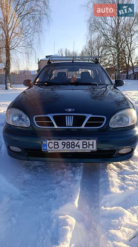 Седан Daewoo Lanos 2004 в Сновську