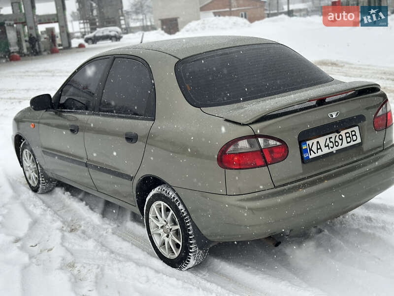 Седан Daewoo Lanos 2004 в Житомире