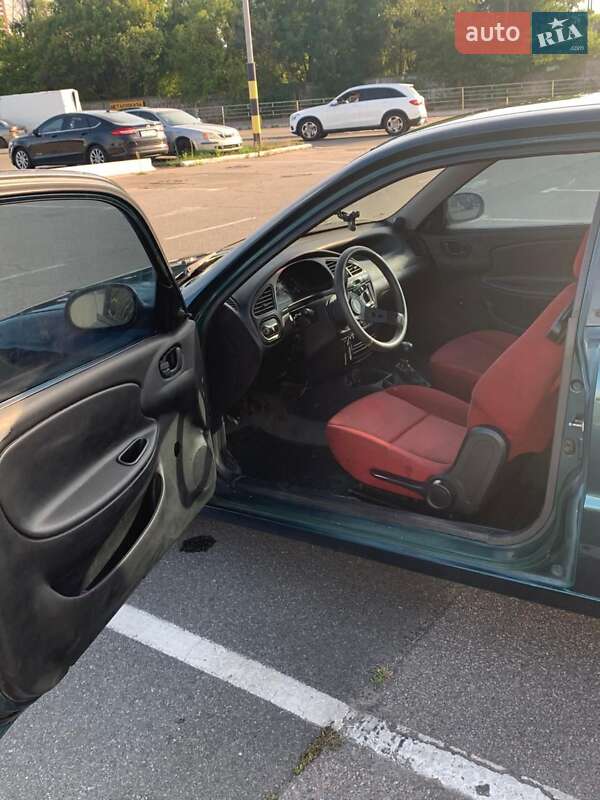 Хэтчбек Daewoo Lanos 1998 в Киеве