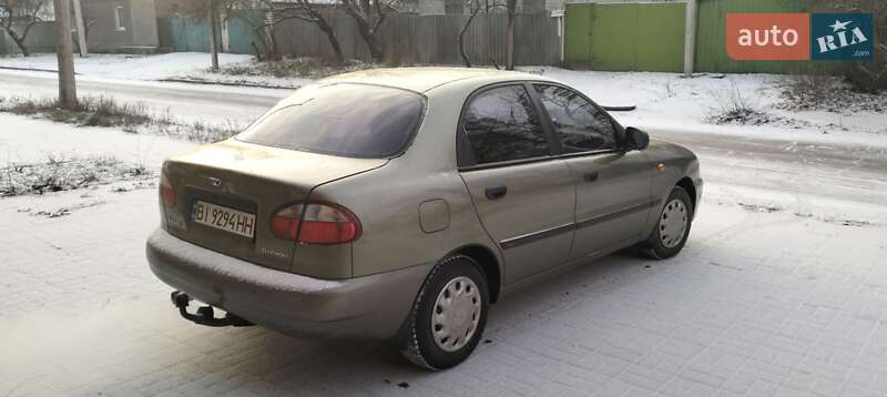 Седан Daewoo Lanos 2003 в Кременчуге