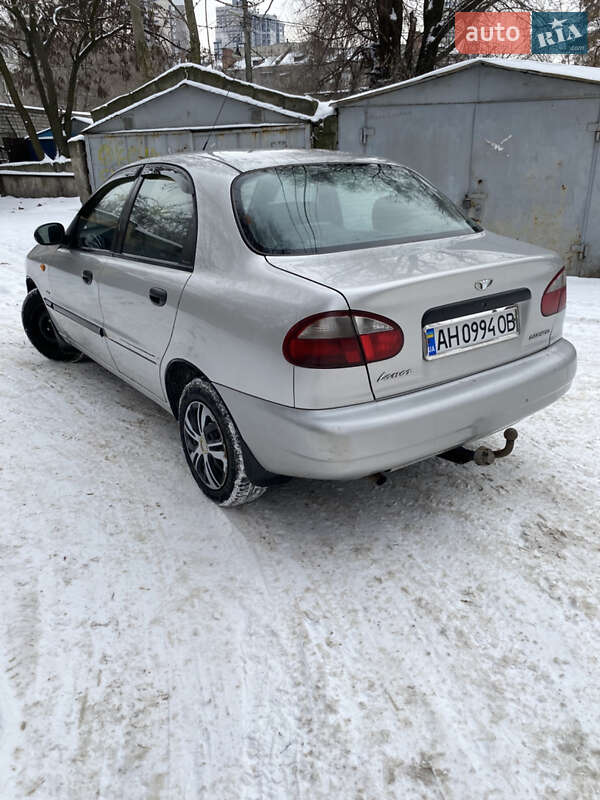 Седан Daewoo Lanos 2003 в Днепре