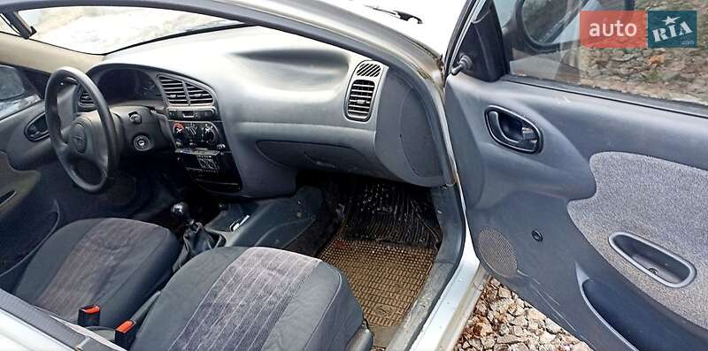 Седан Daewoo Lanos 2007 в Краснограде