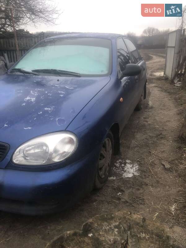 Седан Daewoo Lanos 1998 в Новых Санжарах