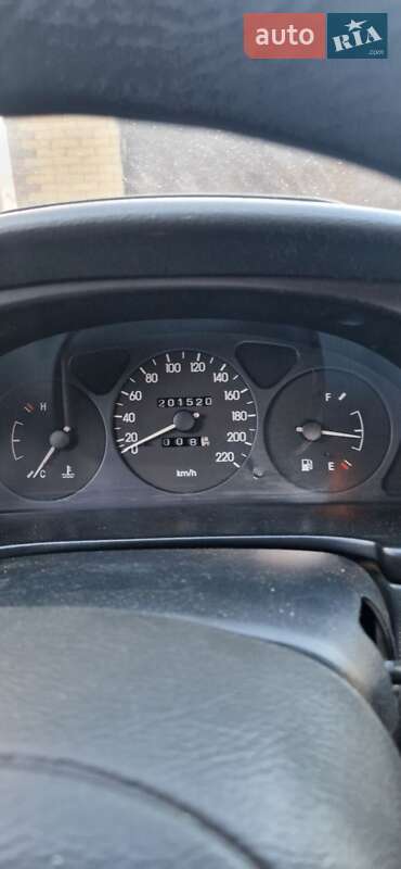 Седан Daewoo Lanos 2003 в Великой Александровке