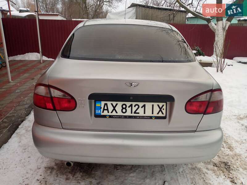Седан Daewoo Lanos 2008 в Гребенке