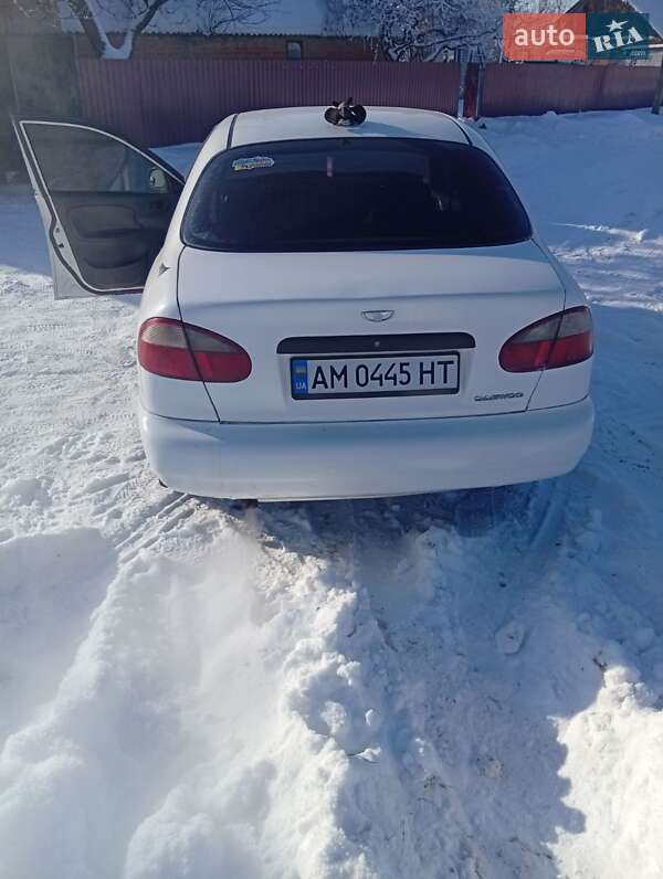 Седан Daewoo Lanos 1999 в Бердичеве