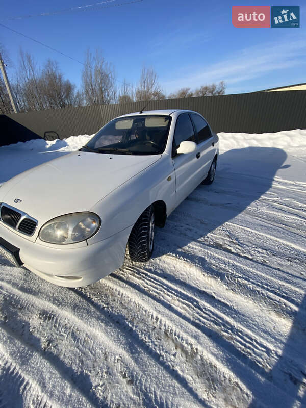 Седан Daewoo Lanos 2008 в Березане