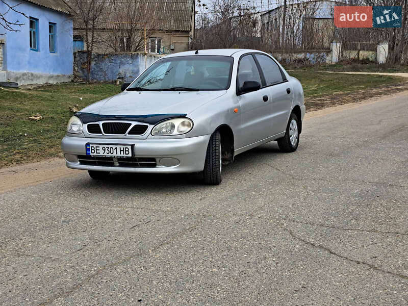 Седан Daewoo Lanos 2006 в Новій Одесі