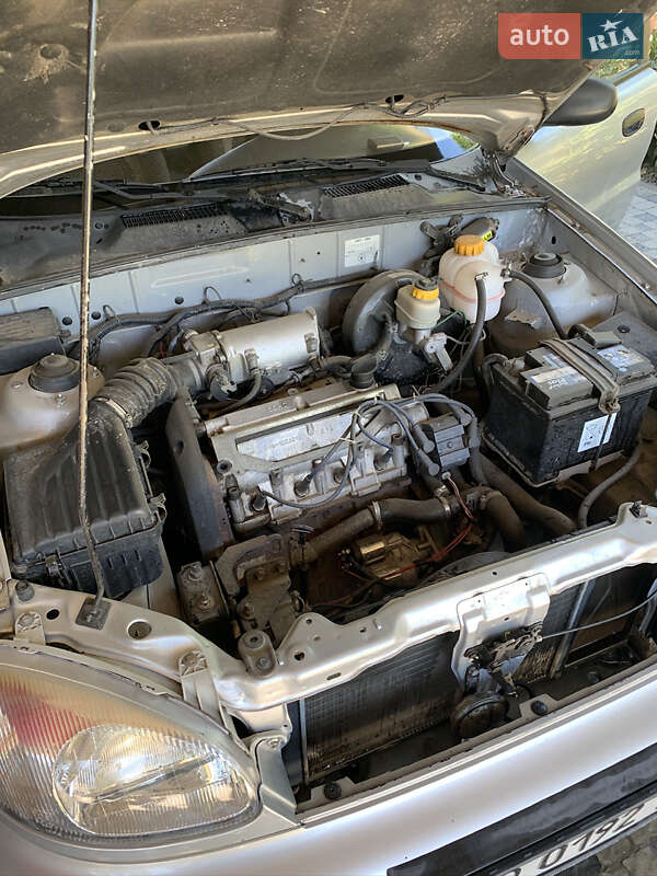 Седан Daewoo Lanos 2007 в Ужгороді