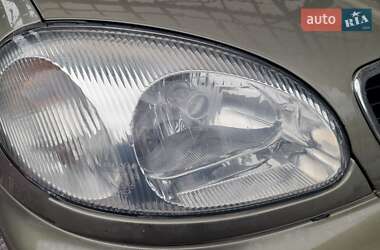 Седан Daewoo Lanos 2004 в Львове