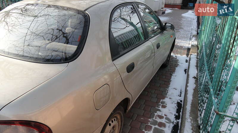 Седан Daewoo Lanos 2008 в Знам'янці