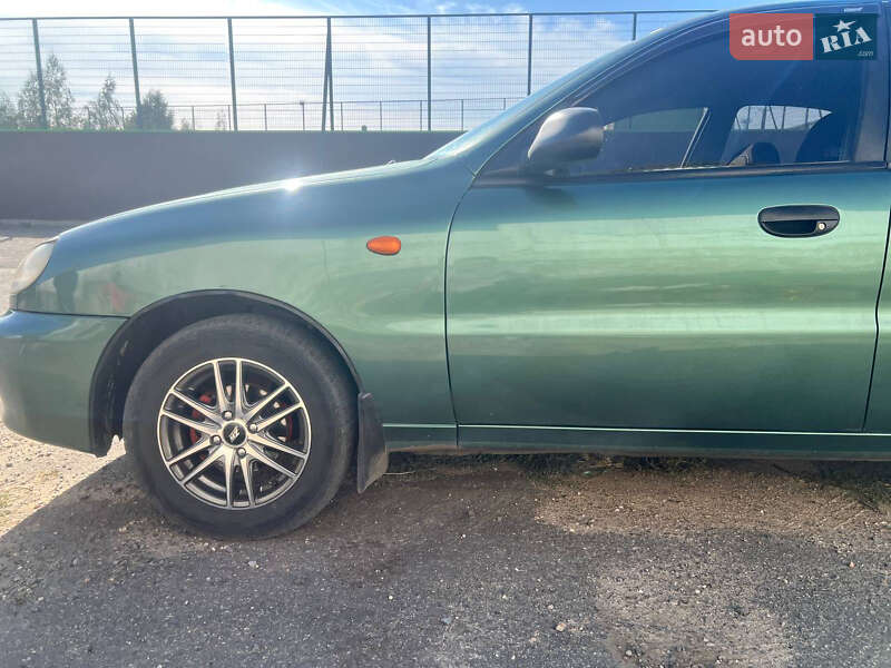 Седан Daewoo Lanos 2006 в Вознесенську
