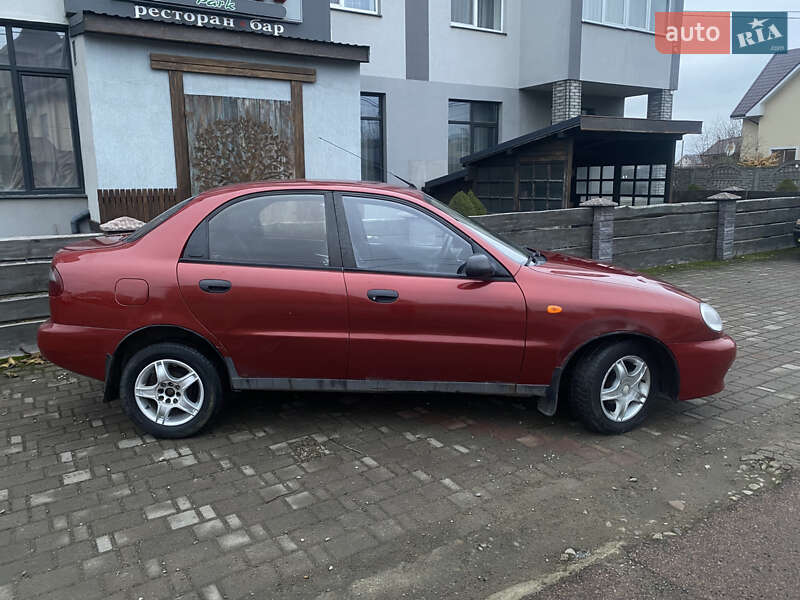 Седан Daewoo Lanos 2008 в Івано-Франківську