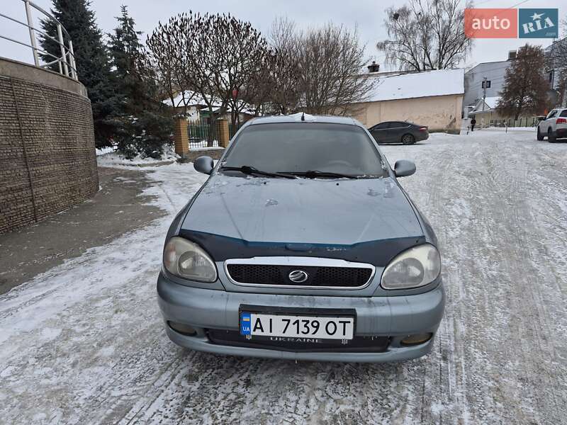Седан Daewoo Lanos 2012 в Василькові