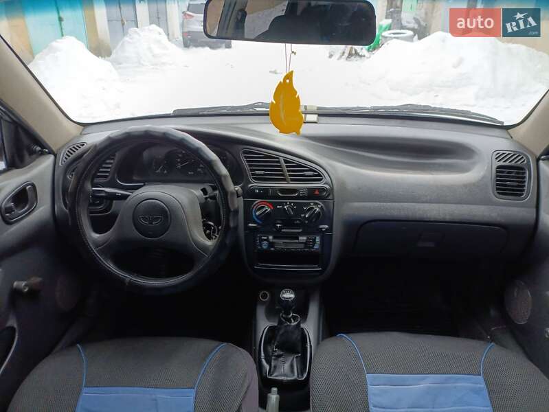 Седан Daewoo Lanos 2004 в Житомирі