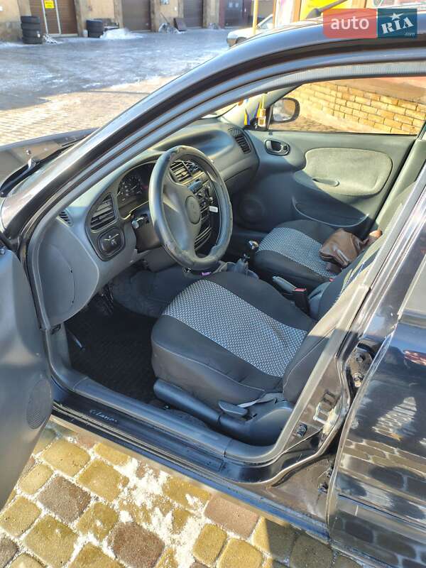 Хетчбек Daewoo Lanos 2006 в Запоріжжі