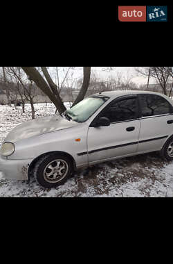 Седан Daewoo Lanos 2004 в Днепре