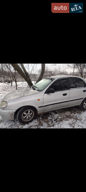 Седан Daewoo Lanos 2004 в Днепре