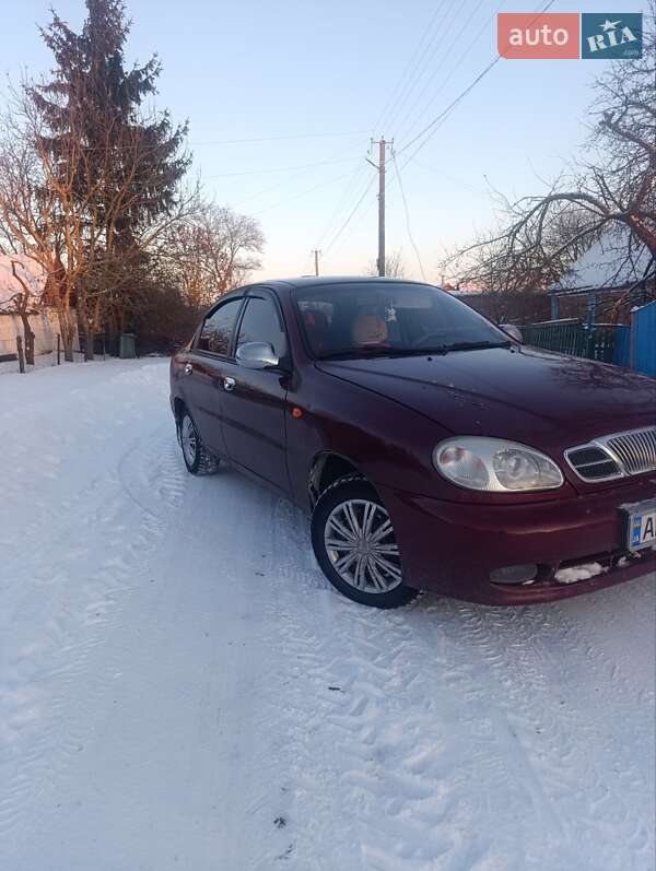 Седан Daewoo Lanos 2002 в Казатине фото 3 Седан Daewoo Lanos 2002 в Казатине
