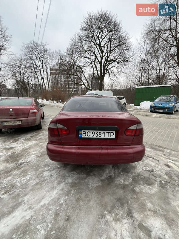 Седан Daewoo Lanos 2006 в Львове