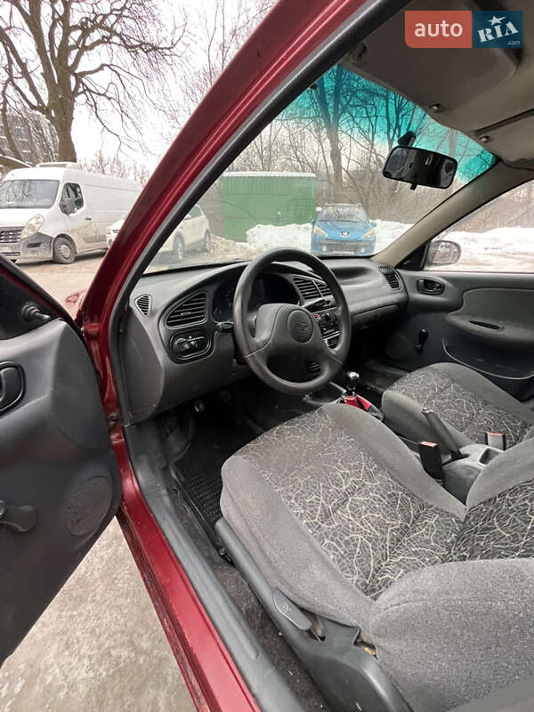 Седан Daewoo Lanos 2006 в Львове