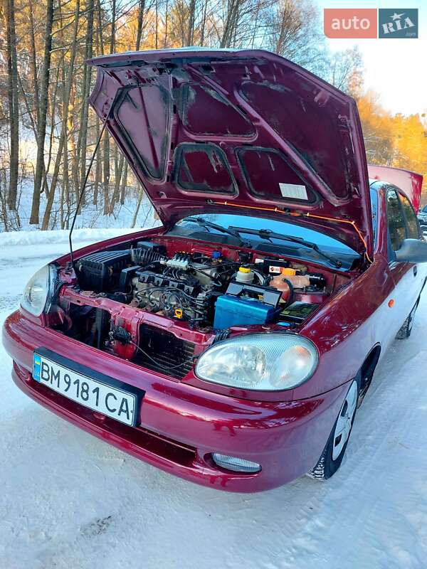 Седан Daewoo Lanos 2009 в Тростянці