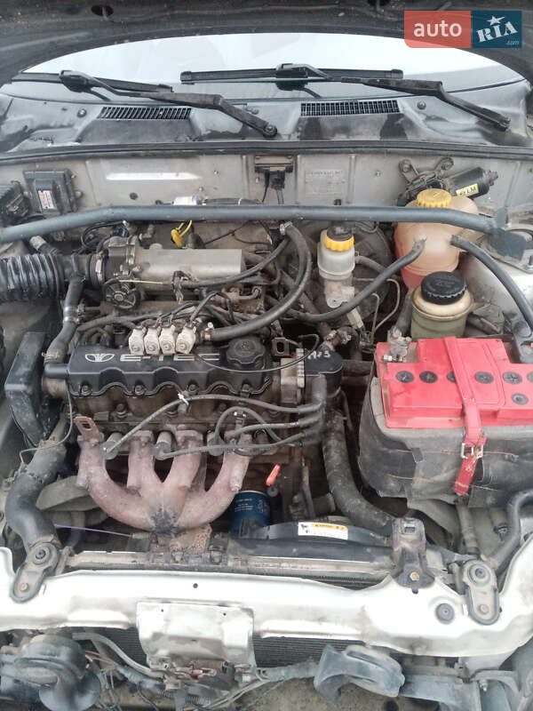 Седан Daewoo Lanos 2004 в Луцьку