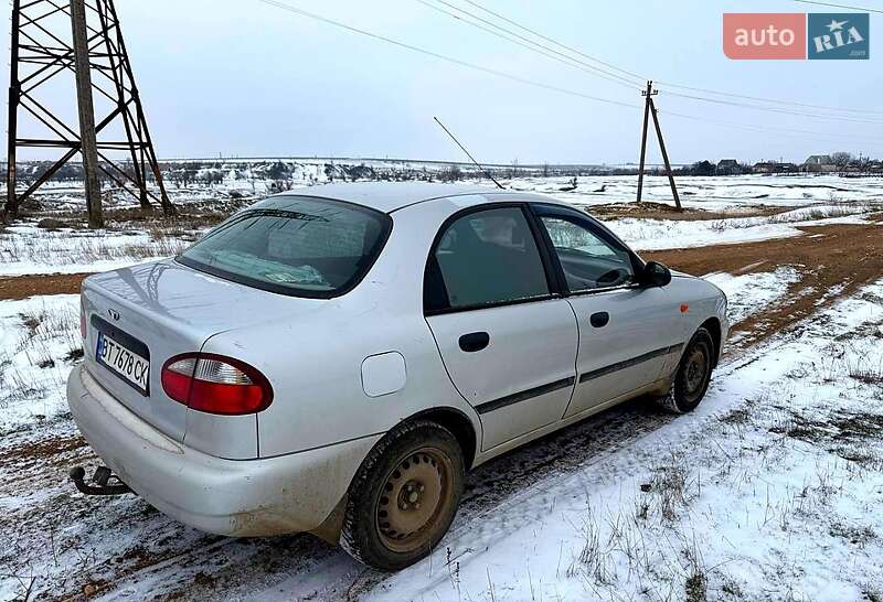 Седан Daewoo Lanos 2003 в Херсоне