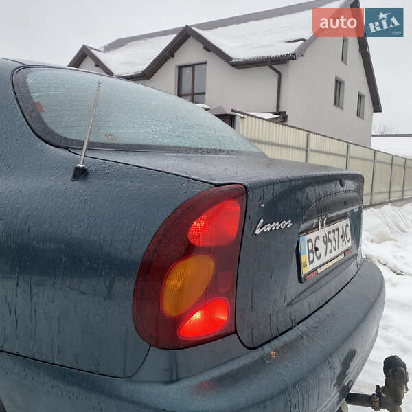 Седан Daewoo Lanos 2005 в Львове