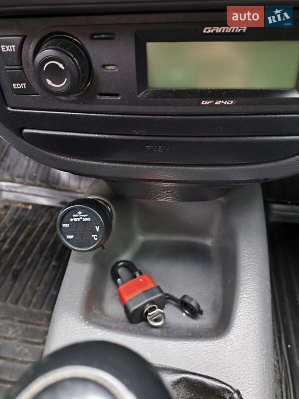 Седан Daewoo Lanos 2003 в Одессе