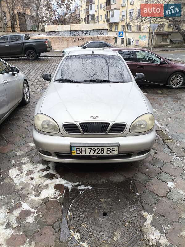 Daewoo Lanos 2003