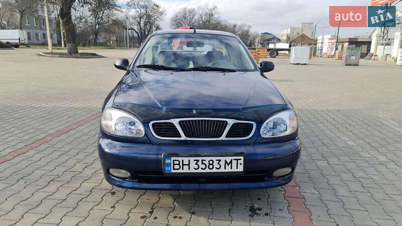 Седан Daewoo Lanos 2003 в Измаиле